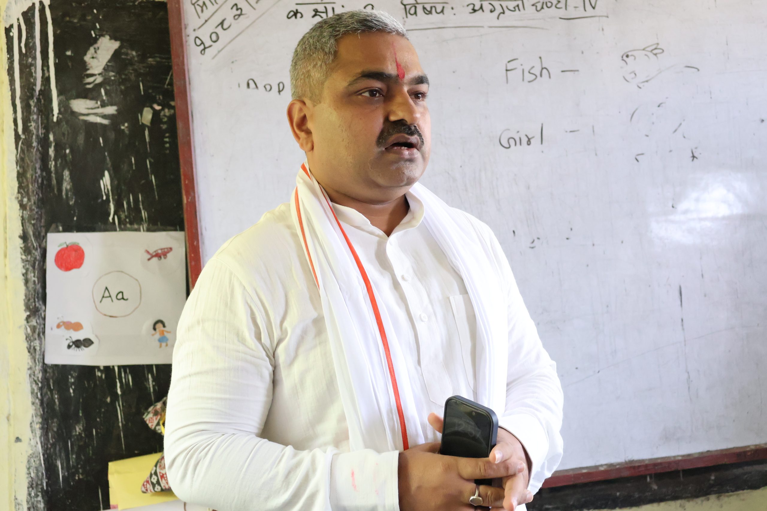 शिवराजमा शिक्षामा नयाँ इँटा: दुर्गेश नन्दनी विद्यालयले पायो नयाँ दुई काेठे भवन